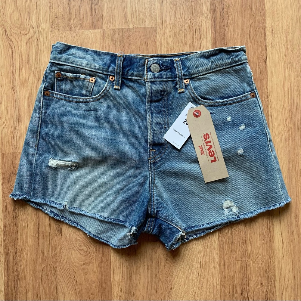 Levi shorts